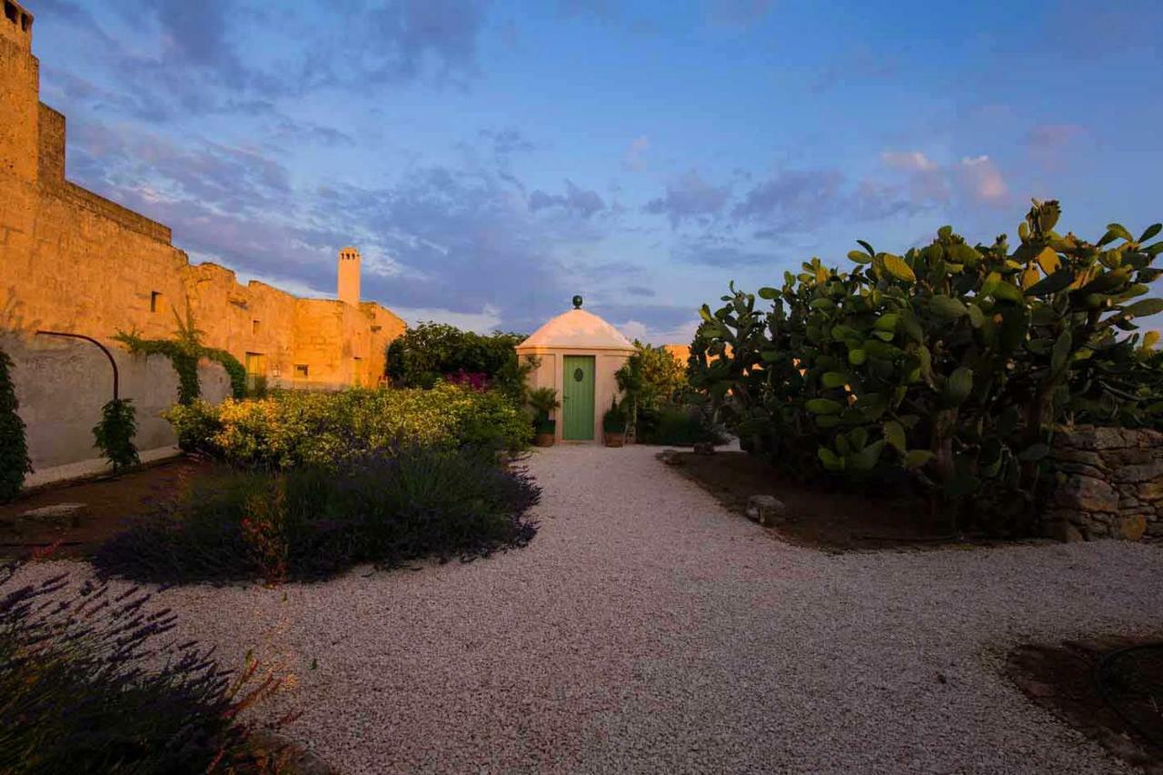 Masseria Celano Grottaglie Buitenkant foto